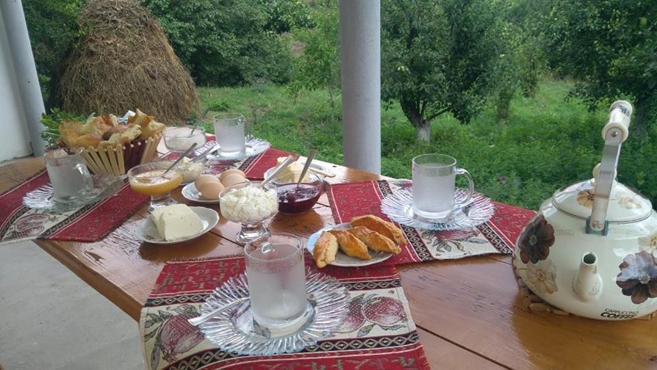Amoj B&B And Guest House Alaverdi Eksteriør billede